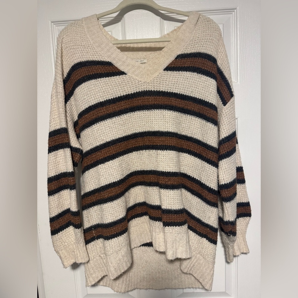 American Eagle Oversized Dreamspun V-neck sweater